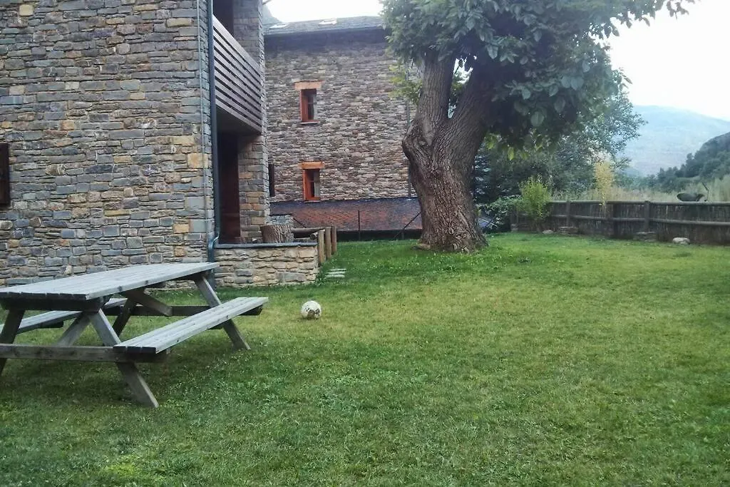 Dúplex con Jardin comunitario en Àreu Pallars Sobirà 0*,